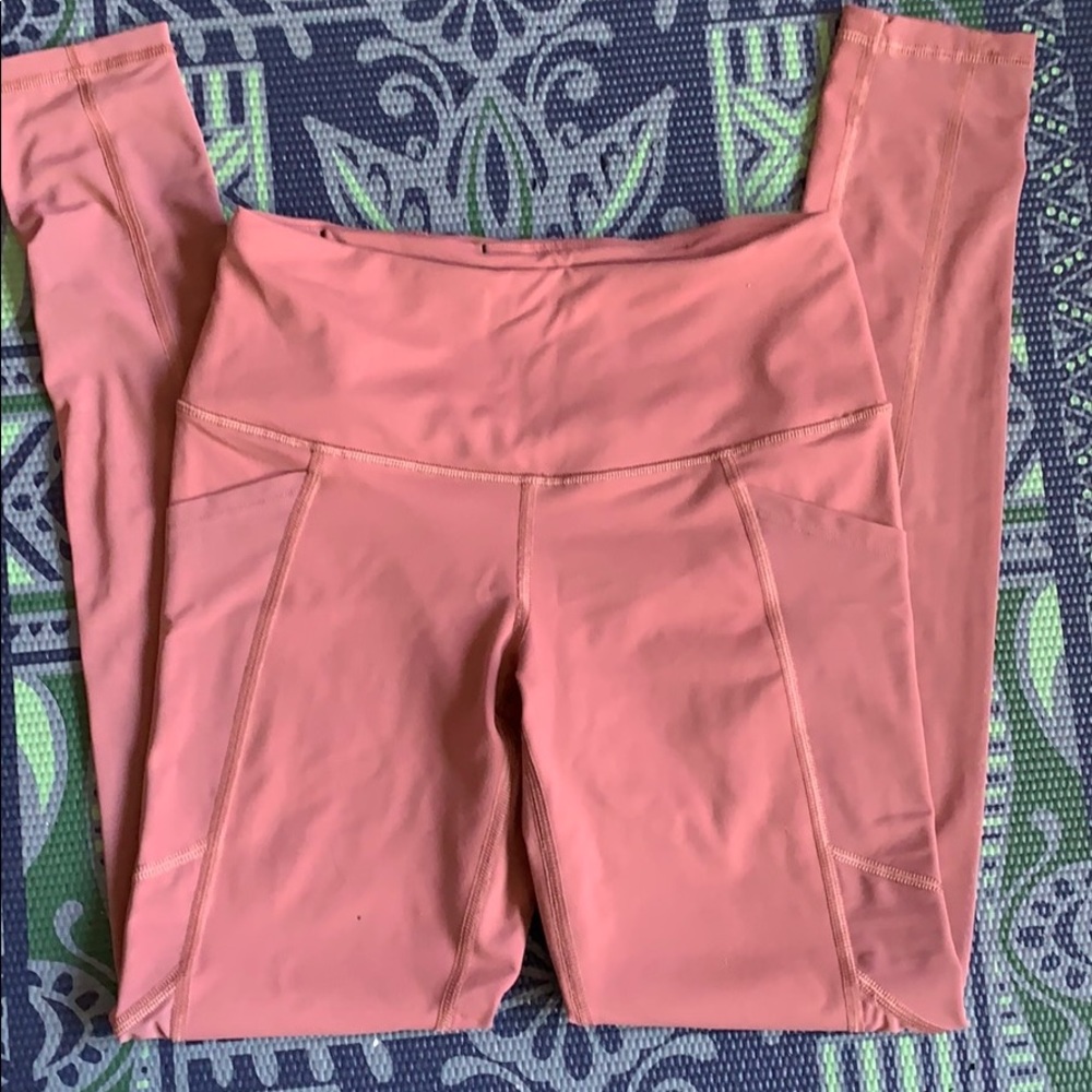 👖 Victoria secret Sport Capri workout pants